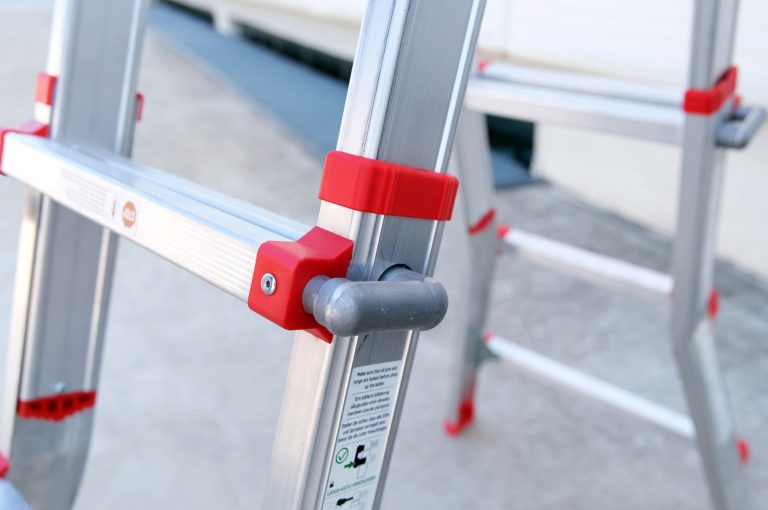 Fijación de seguridad de la escalera telescópica Apolo